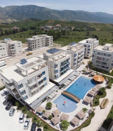 Sea Side Radhime Vlorë