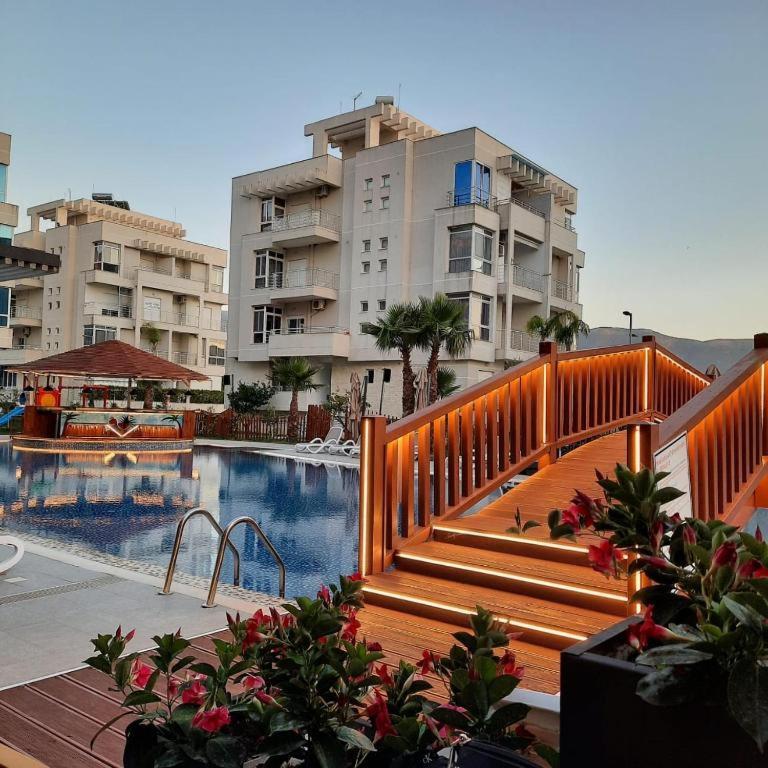 Sea Side Radhime Vlorë