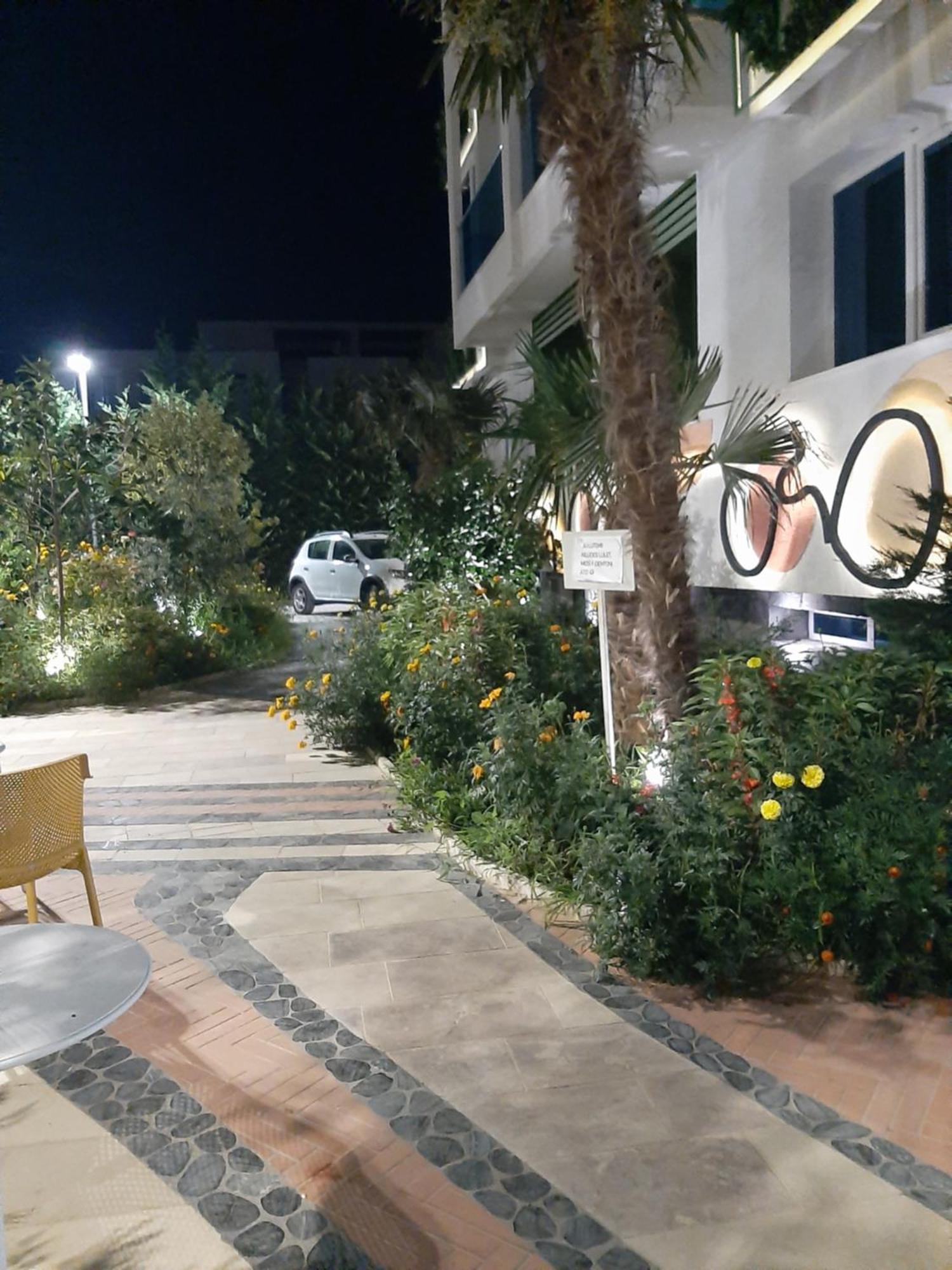 Sea Side Radhime Vlorë