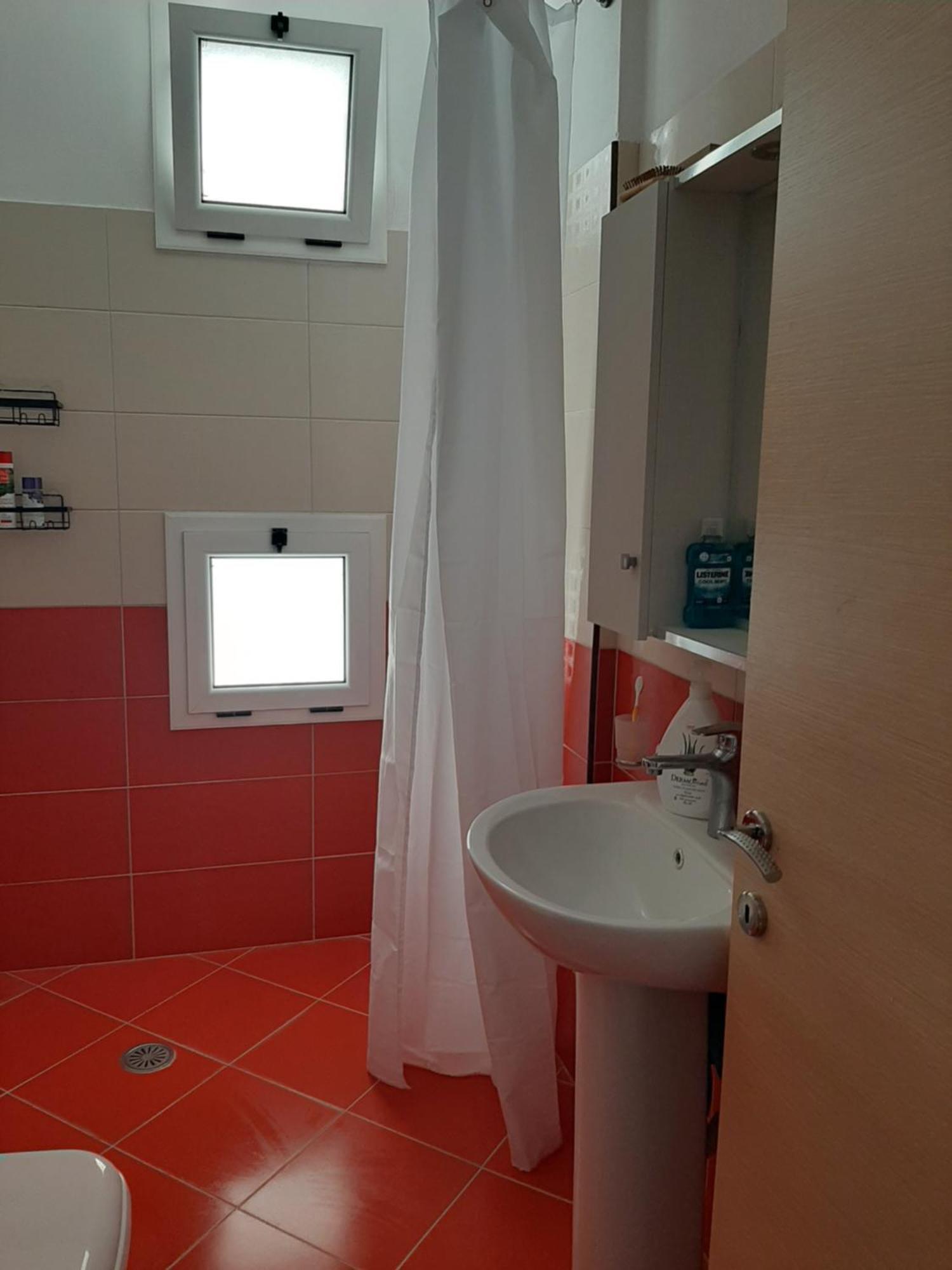 Apartament Sea Side Radhime Wlora