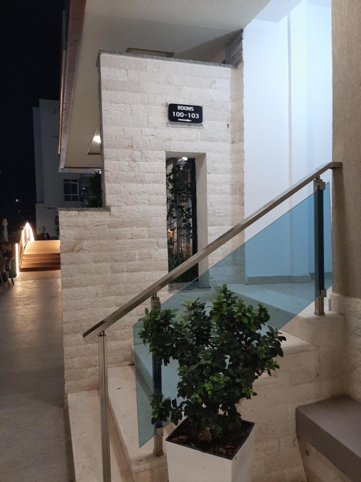 Apartament Sea Side Radhime Wlora